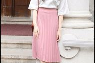 12岁女孩穿过膝裙子,“12岁女孩过膝裙时尚搭配指南”